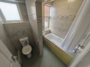 Photo 1- click for photo gallery